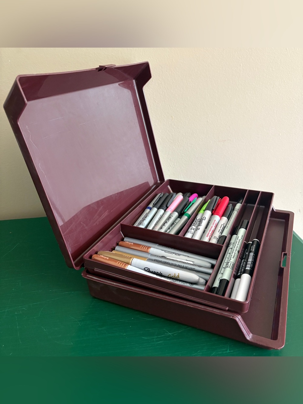 VTG Tupperware Storage Case Full of Markers Write Draw Art Supplies